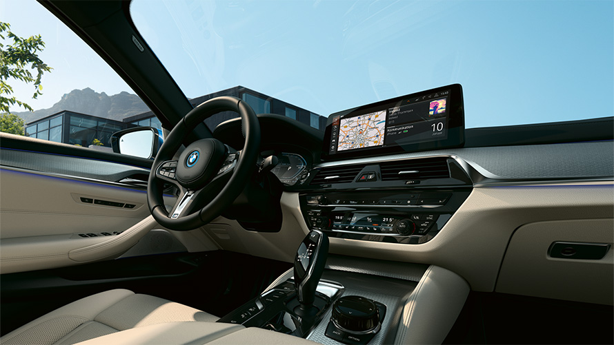 BMW řady 5 Sedan
