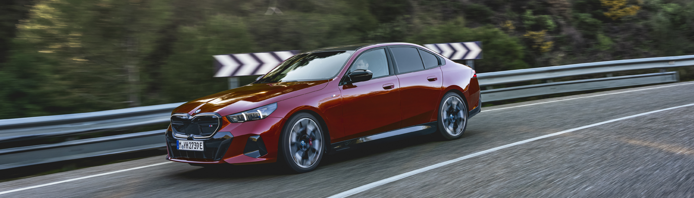 Nové BMW řady 5 je prvním vozem schváleným pro autonomní jízdu do 130 km/h v Německu.