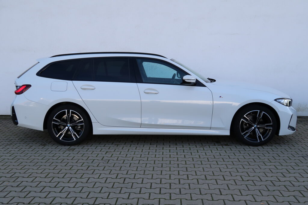 BMW 320d xDrive Touring