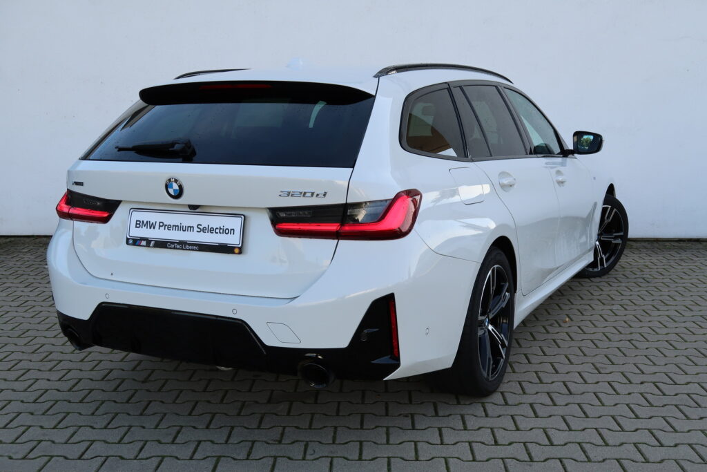 BMW 320d xDrive Touring