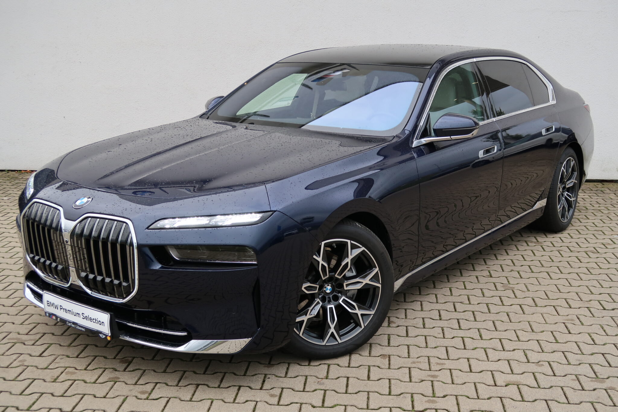 BMW 740d xDrive Sedan