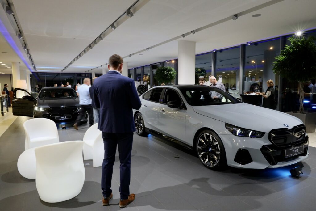 NOVÉ BMW ŘADY 5 ODHALENO | OSTRAVA