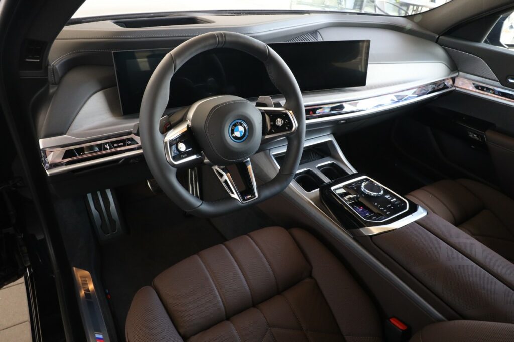 BMW 750e xDrive