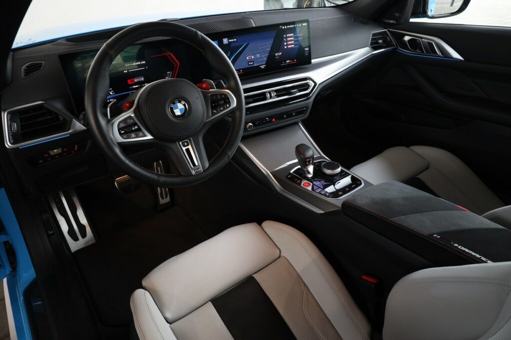 BMW M4 Competition M xDrive