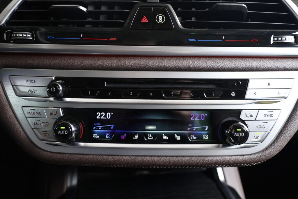 BMW 750i xDrive