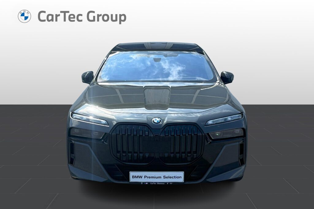 BMW 750e xDrive