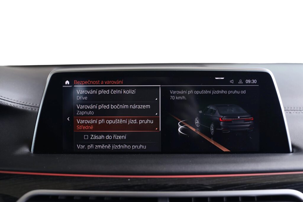 BMW 750i xDrive