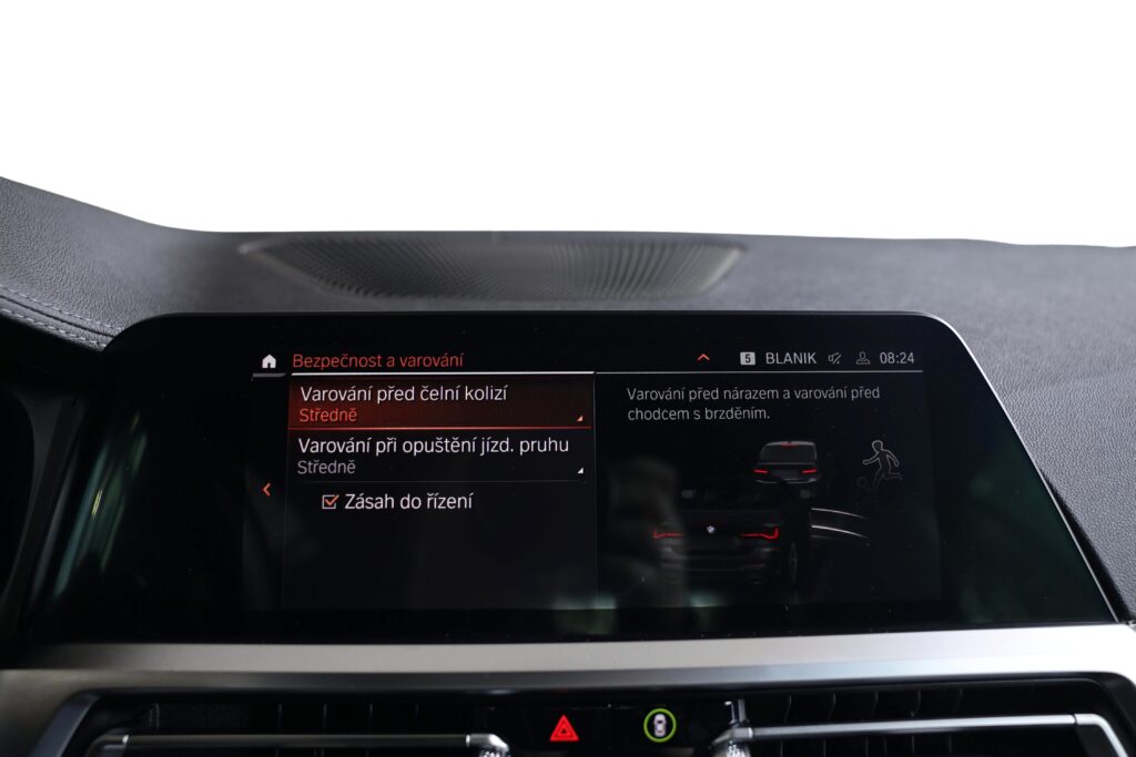 BMW M440i xDrive Convertible