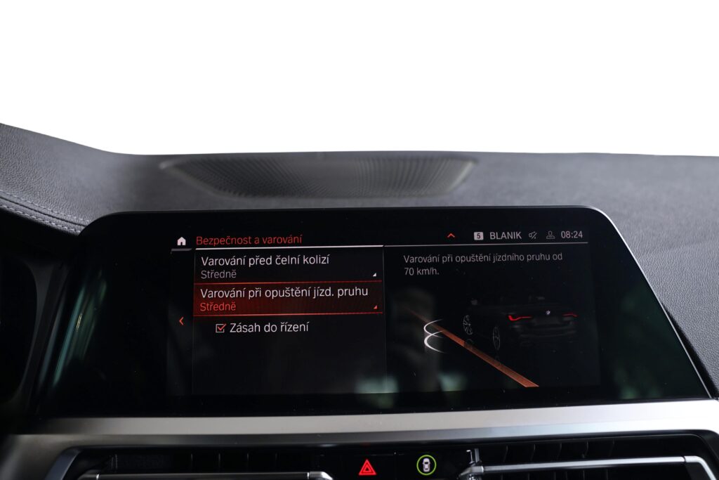 BMW M440i xDrive Convertible