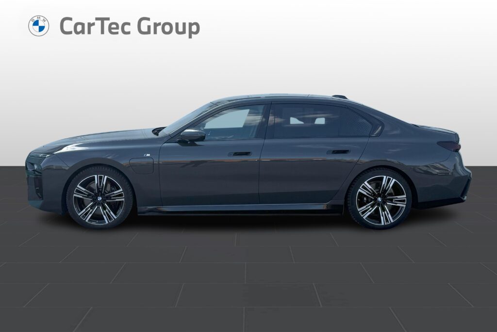 BMW 750e xDrive