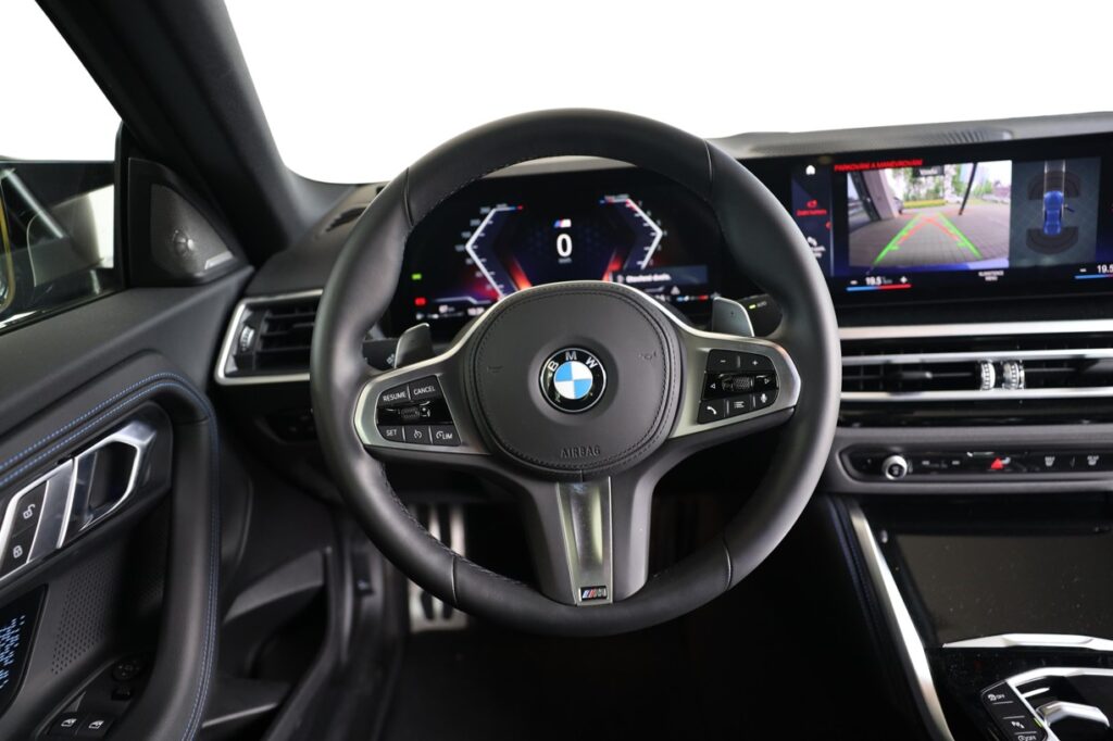 BMW M240i xDrive Coupé