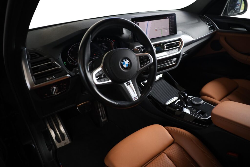BMW X3 xDrive30i