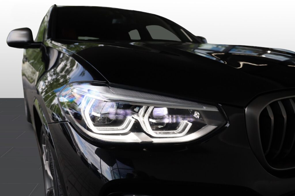 BMW X4 M40i