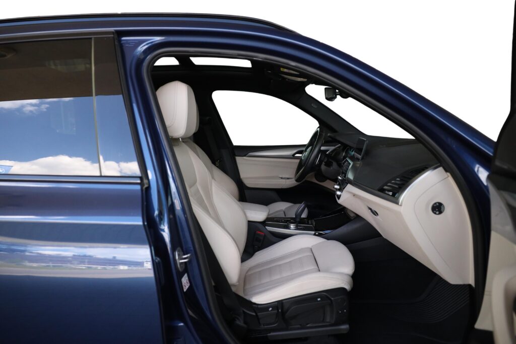 BMW X3 xDrive30i