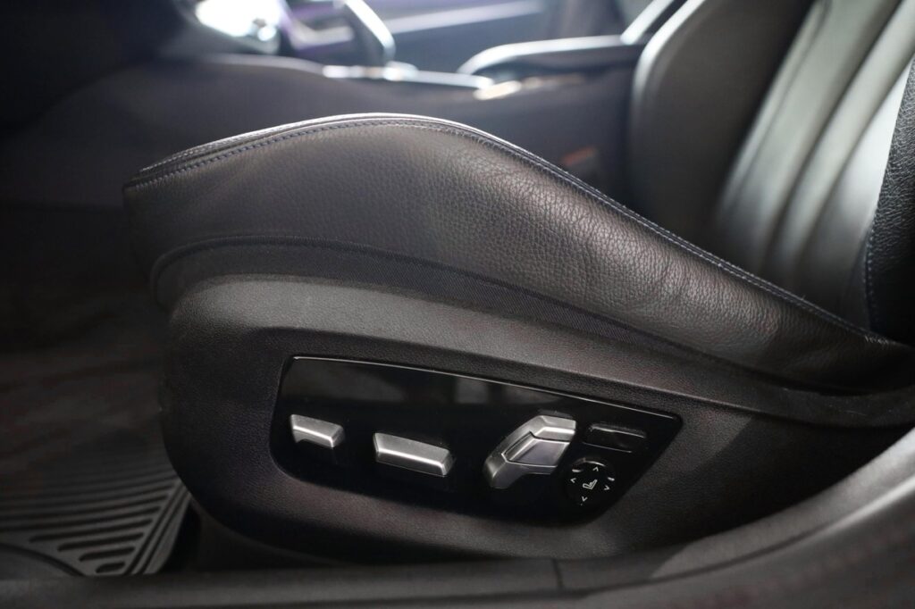 BMW M550i xDrive