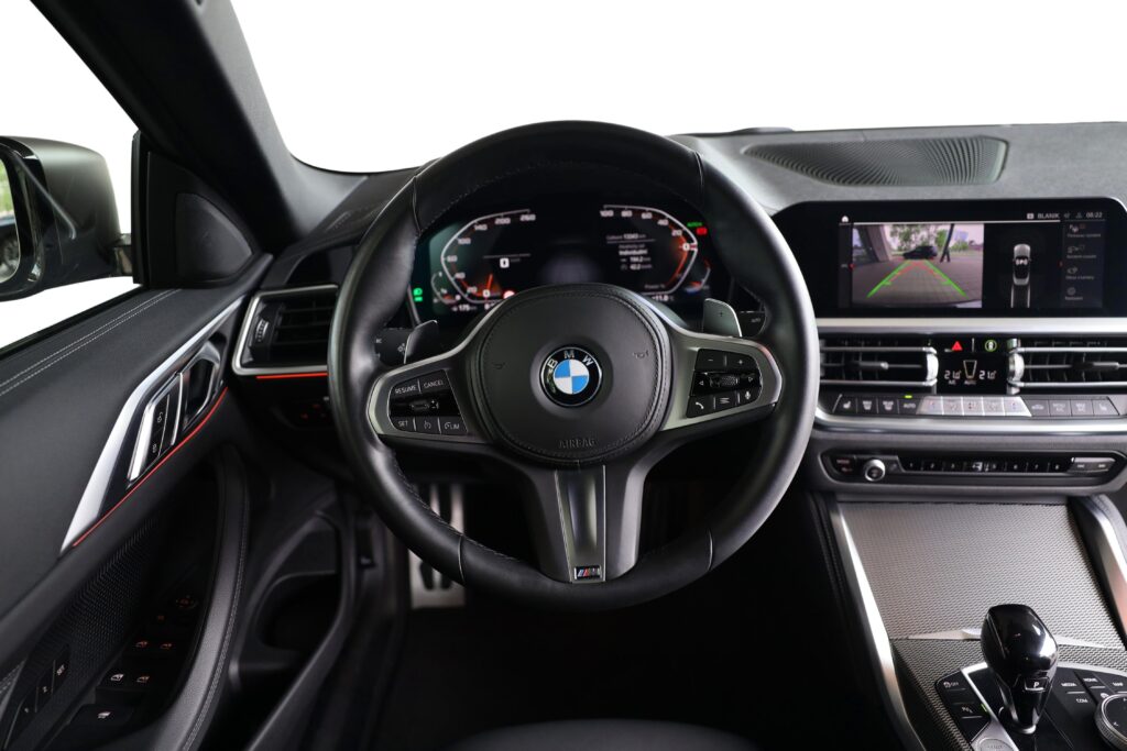BMW M440i xDrive Convertible