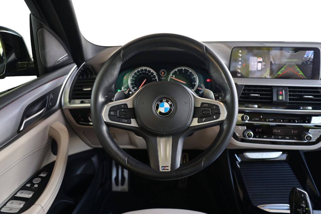 BMW X3 xDrive30i