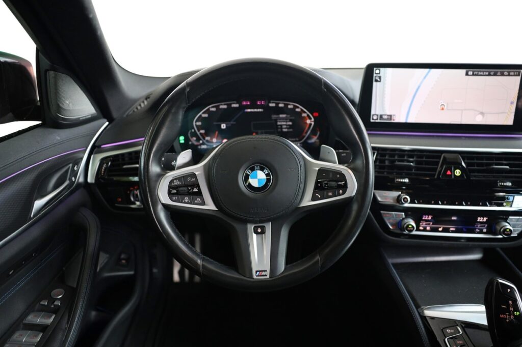 BMW M550i xDrive