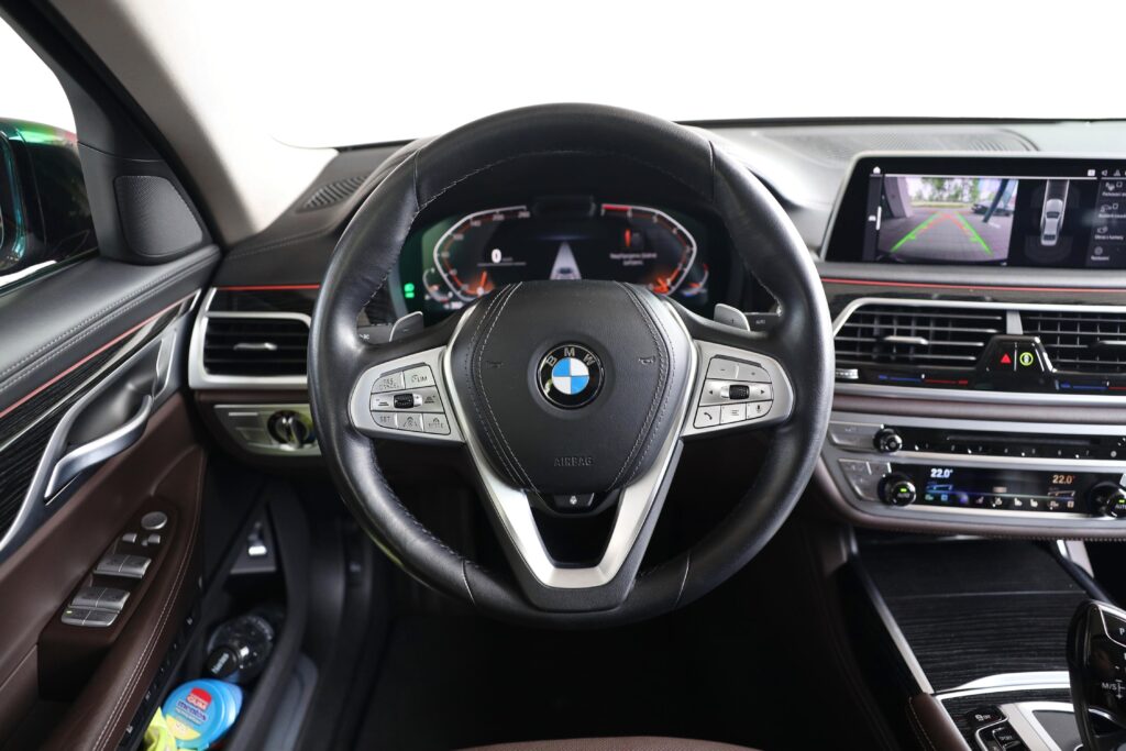 BMW 750i xDrive