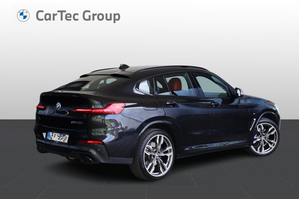 BMW X4 M40i