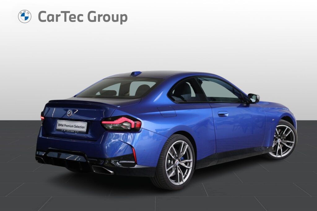 BMW M240i xDrive Coupé