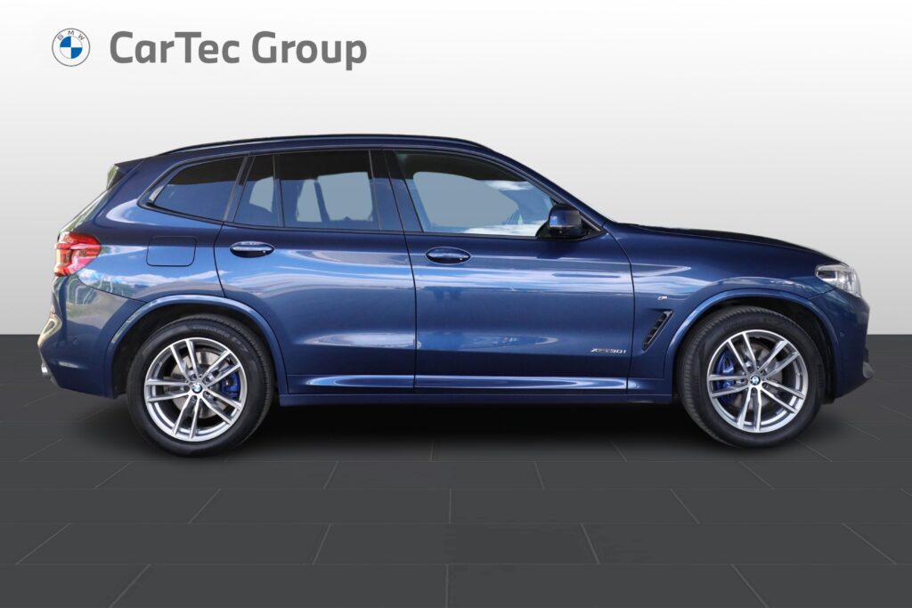 BMW X3 xDrive30i