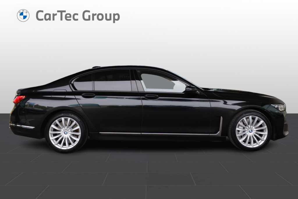 BMW 750i xDrive