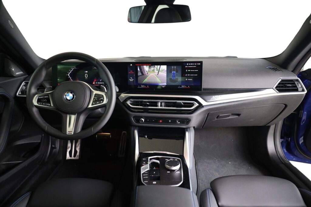 BMW M240i xDrive Coupé