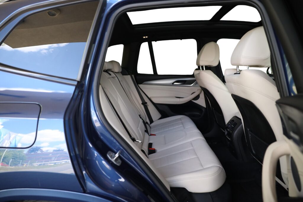 BMW X3 xDrive30i