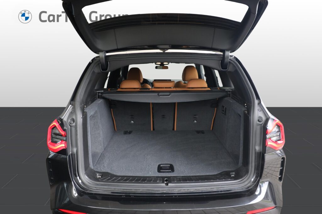 BMW X3 xDrive30i