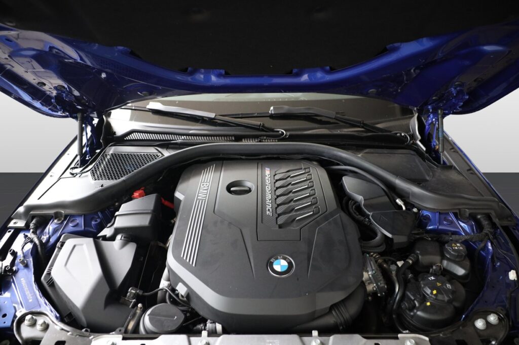 BMW M240i xDrive Coupé