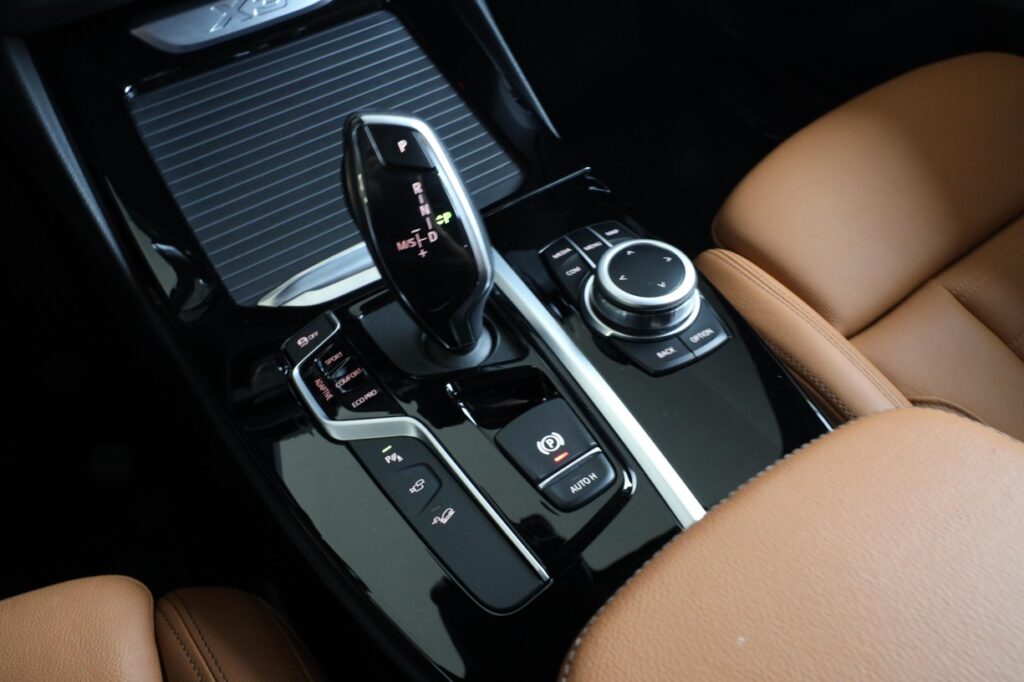 BMW X3 xDrive20i