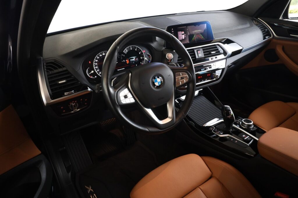 BMW X3 xDrive20i