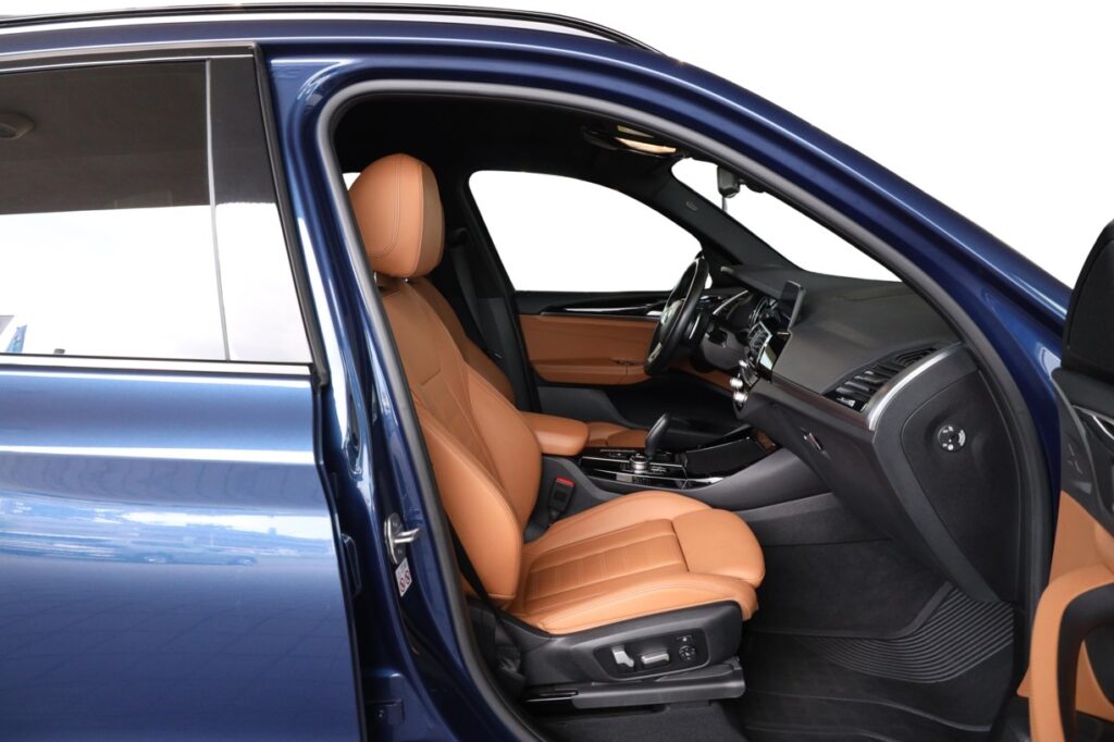 BMW X3 xDrive20i