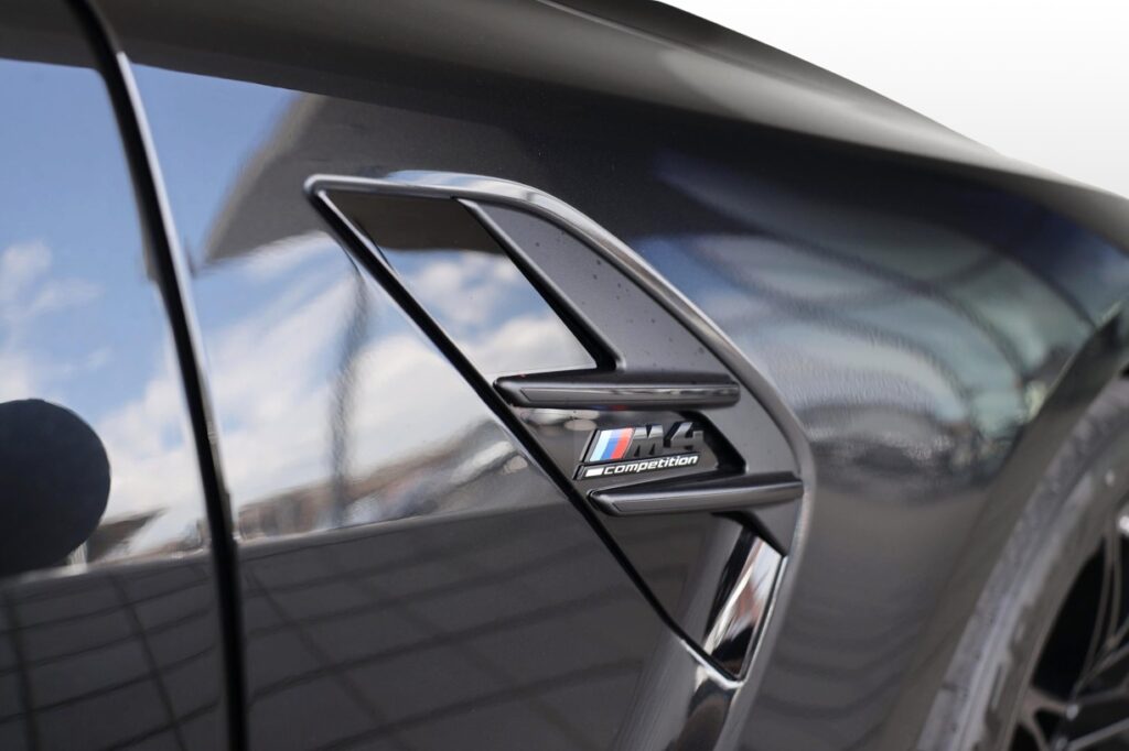 BMW M4 Competition M xDrive