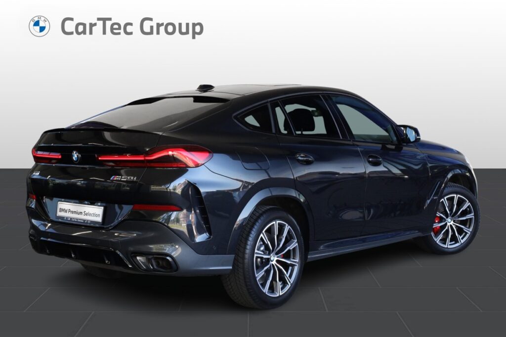 BMW X6 M60i