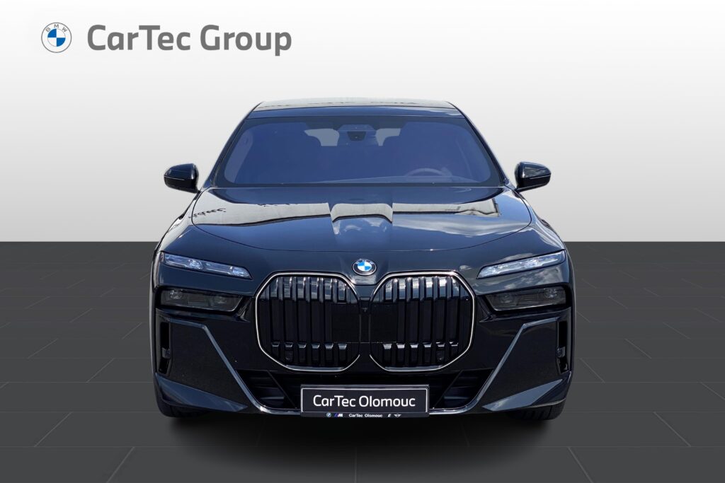 BMW 740d xDrive Sedan