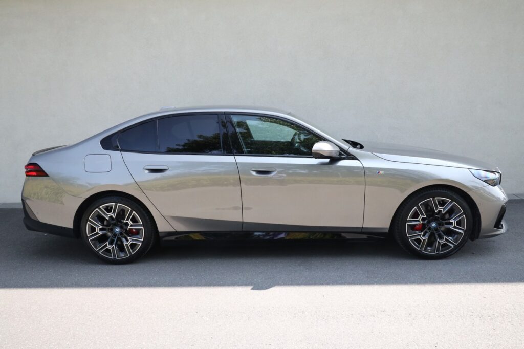 BMW i5 eDrive40 Sedan