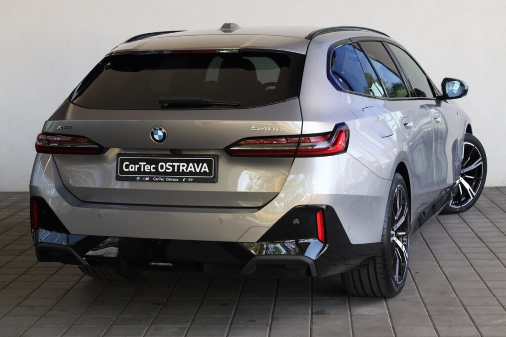BMW 540d xDrive Touring