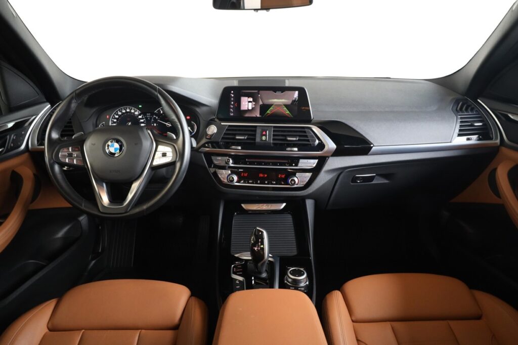 BMW X3 xDrive20i
