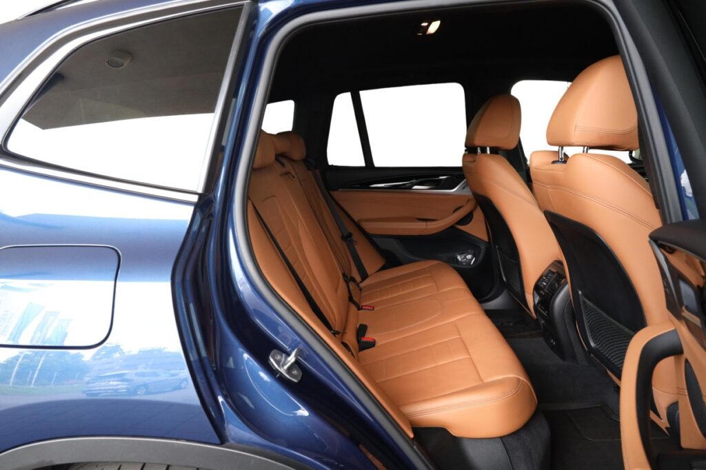 BMW X3 xDrive20i