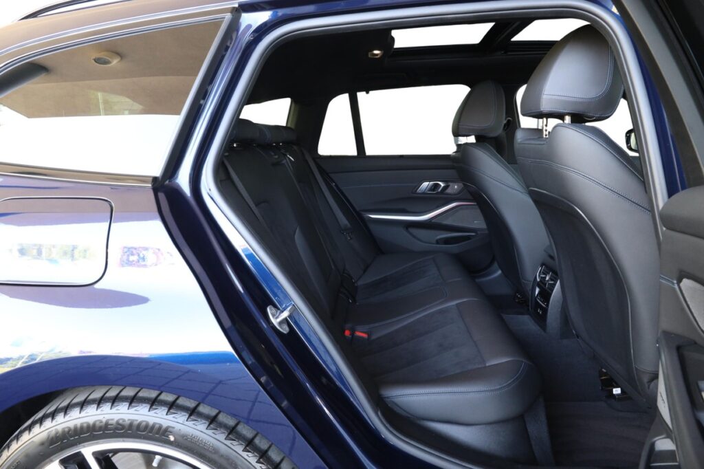 BMW M340i xDrive Touring