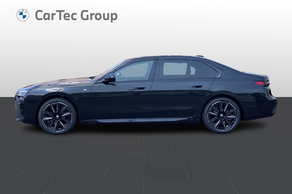 BMW 740d xDrive Sedan