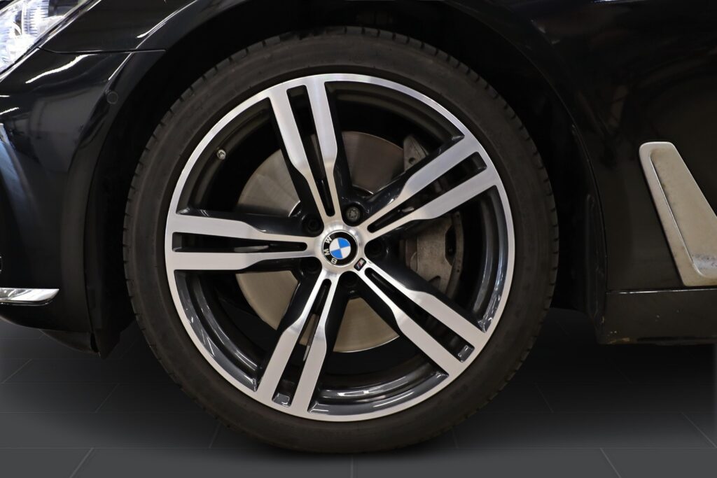 BMW 750Li xDrive