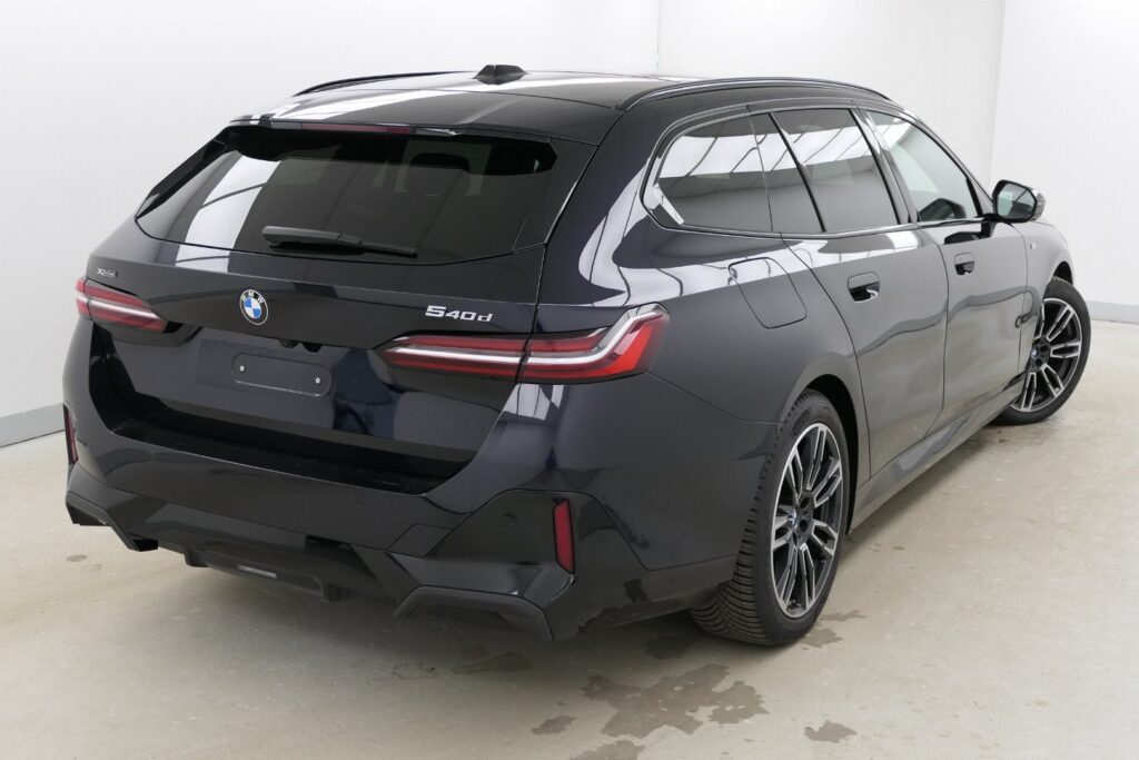 BMW 540d xDrive Touring