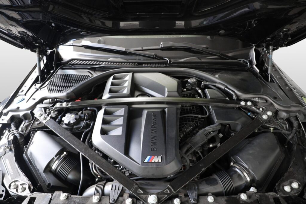 BMW M4 Competition M xDrive