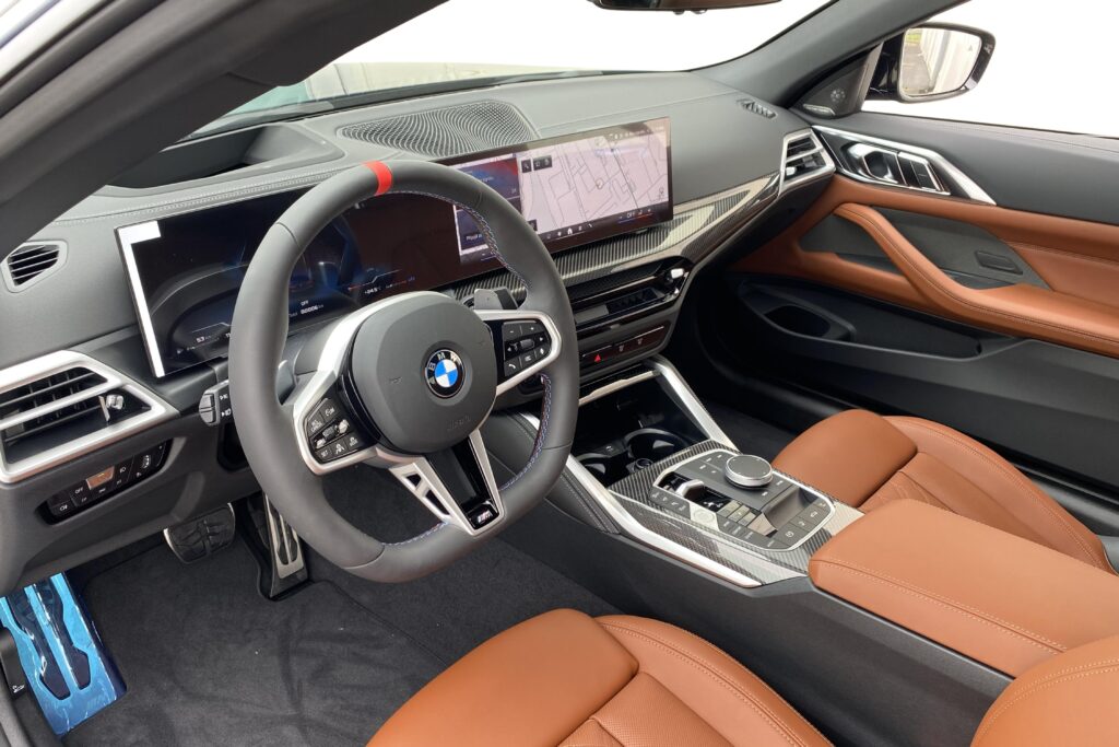 BMW M440i xDrive Convertible