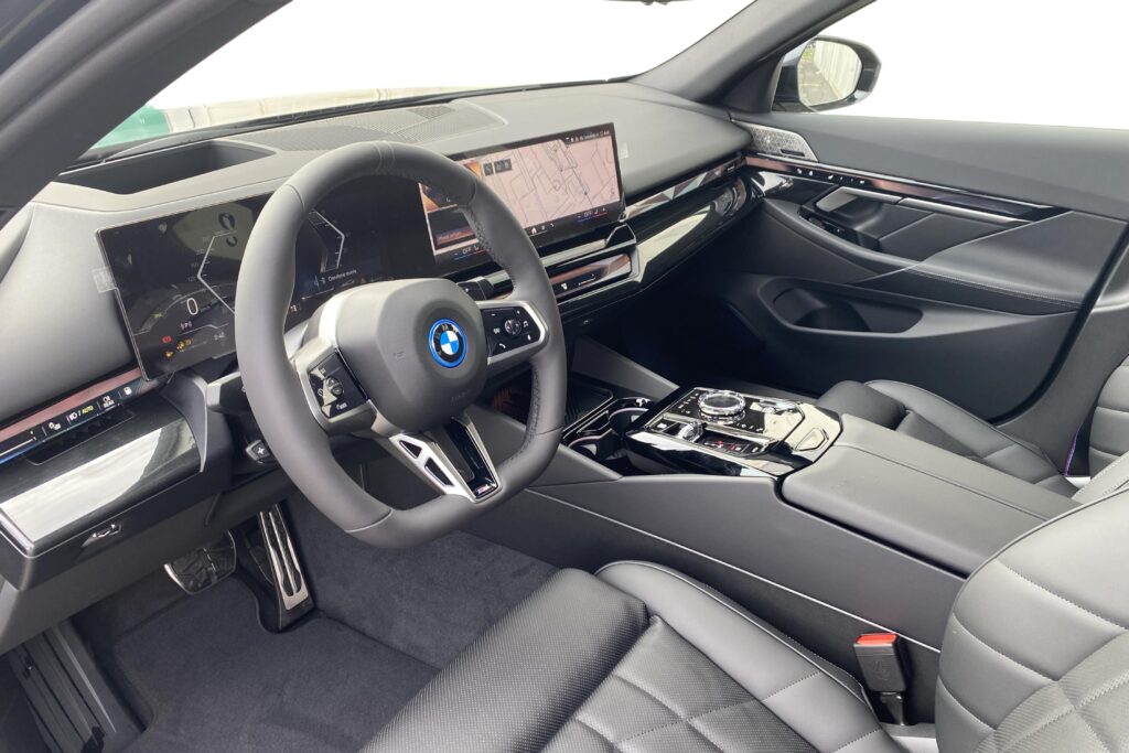 BMW 550e xDrive