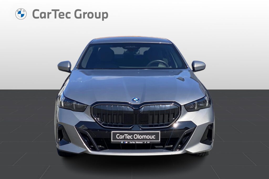 BMW 550e xDrive