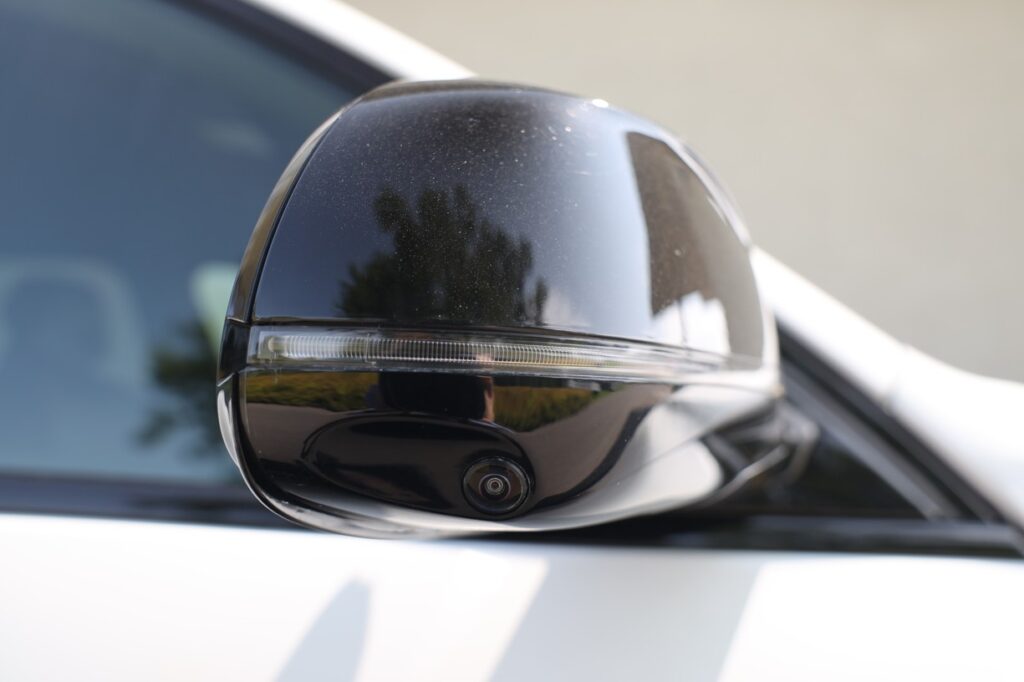 BMW X5 M60i
